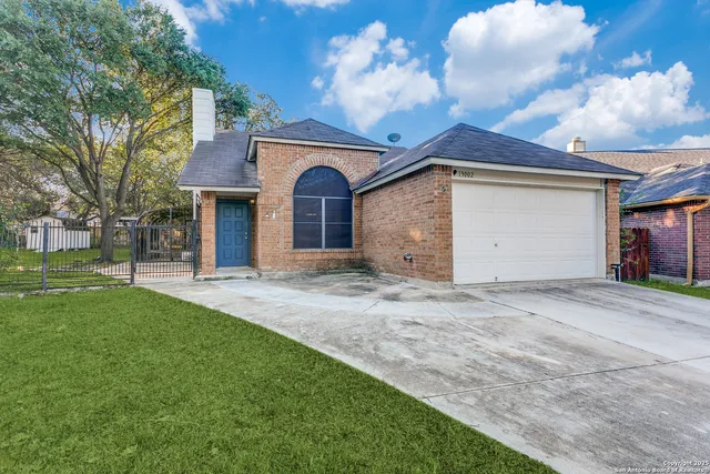 $2,000 | 13002 Cavern Park Drive, San Antonio, TX 78249