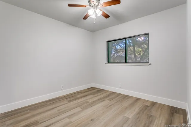 $2,000 | 13002 Cavern Park Drive, San Antonio, TX 78249