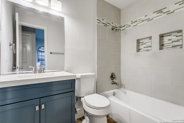 $2,000 | 13002 Cavern Park Drive, San Antonio, TX 78249