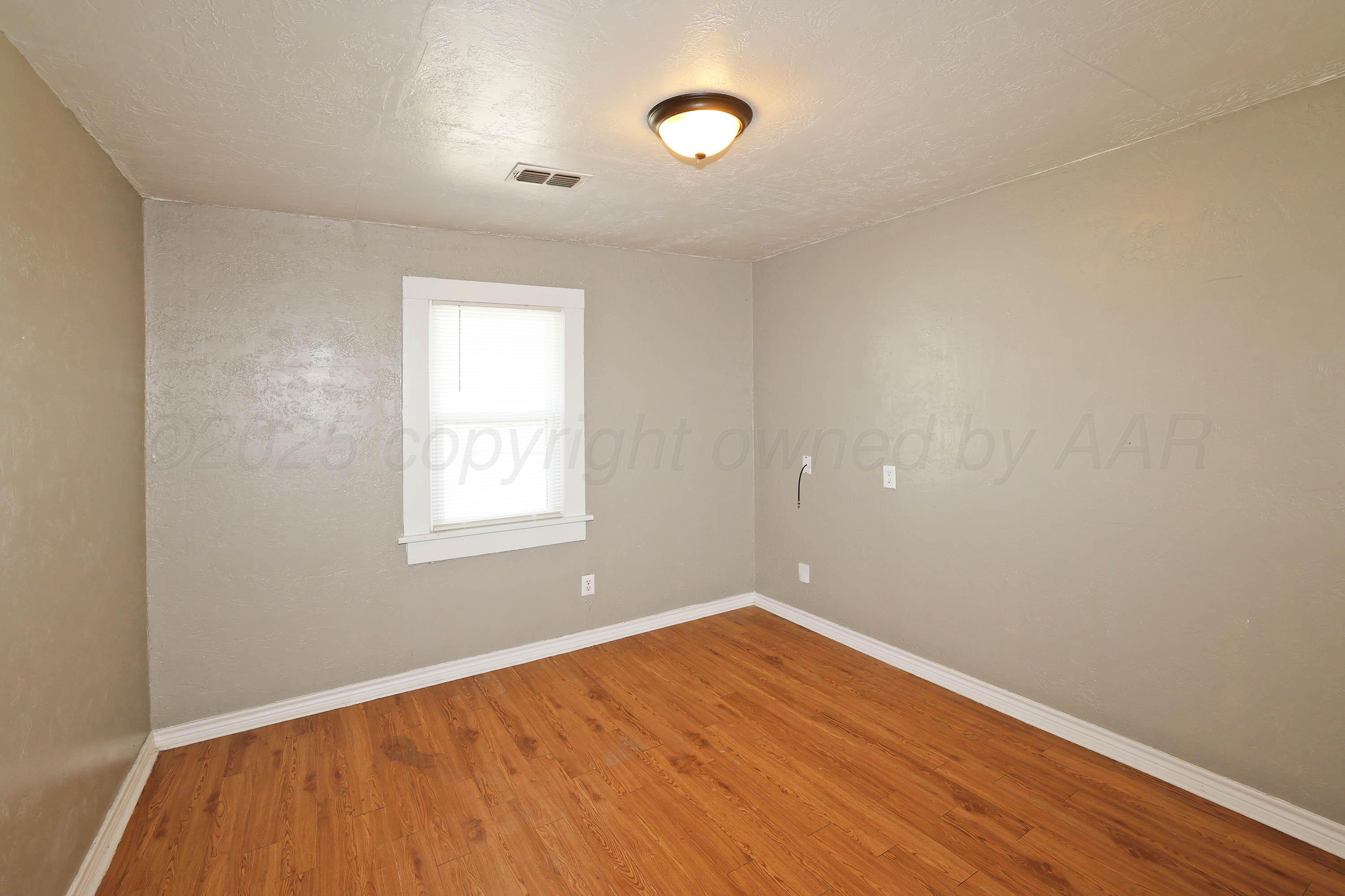 3905 South Tyler Street Amarillo, TX 79110 - Photo 18 of 25 17-2nd Bedroom