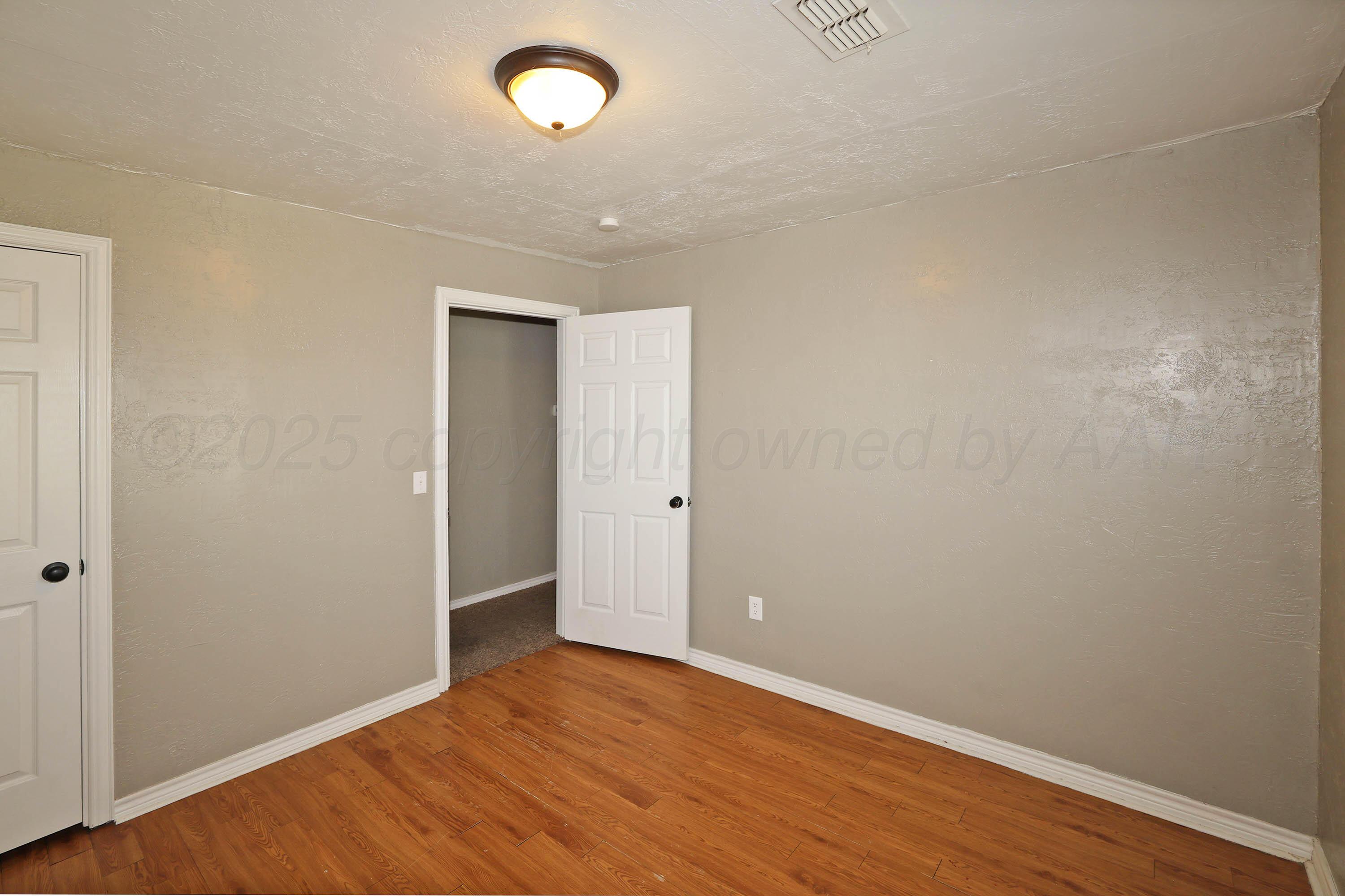 3905 South Tyler Street Amarillo, TX 79110 - Photo 19 of 25 18-2nd Bedroom