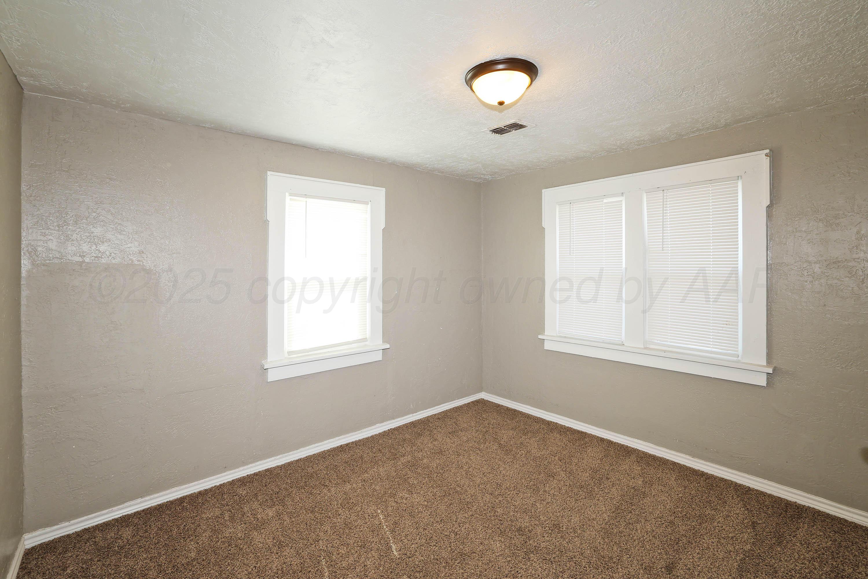 3905 South Tyler Street Amarillo, TX 79110 - Photo 20 of 25 19-3rd Bedroom