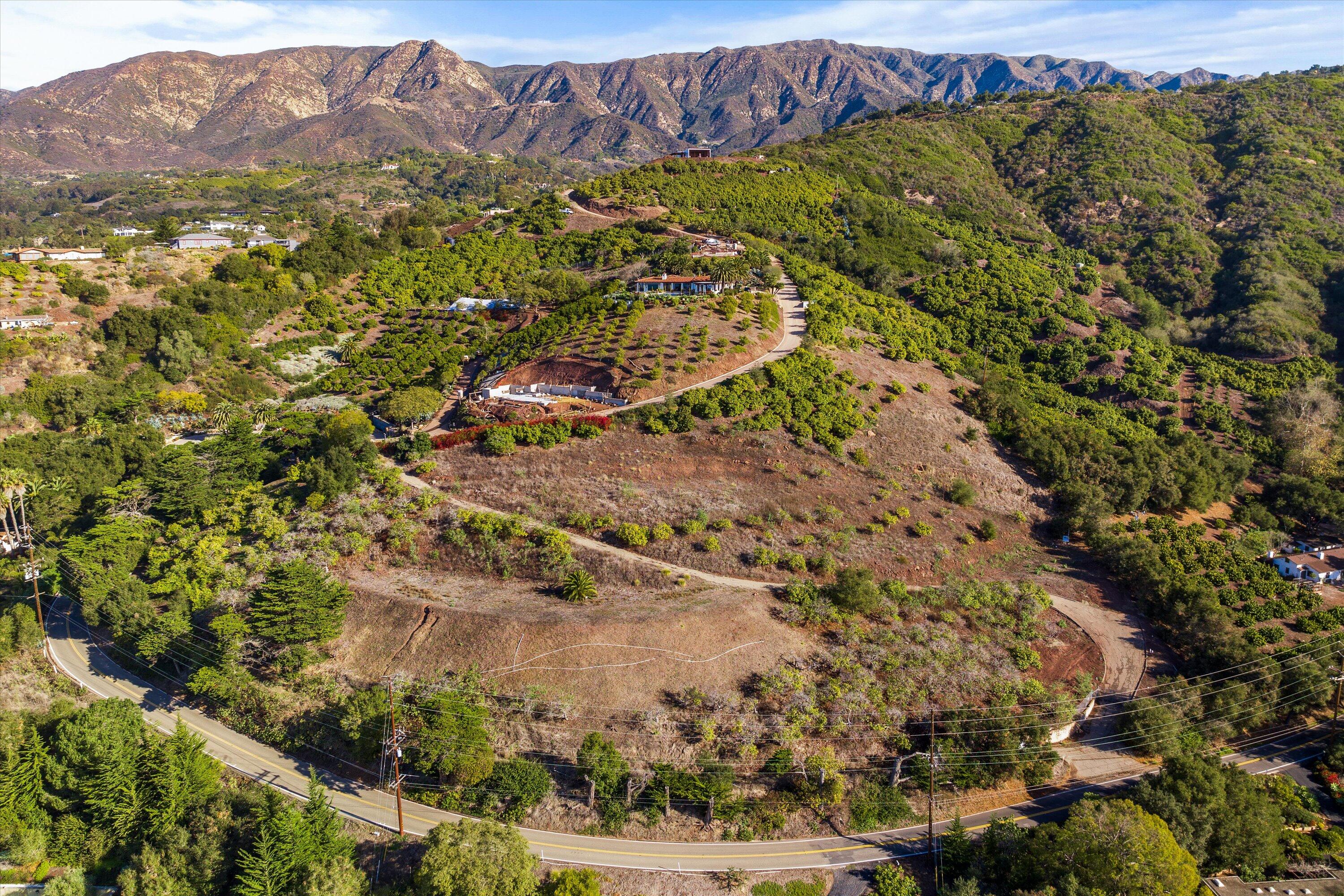 3080 Foothill Road Carpinteria, CA 93013 - Photo 11 of 16 11