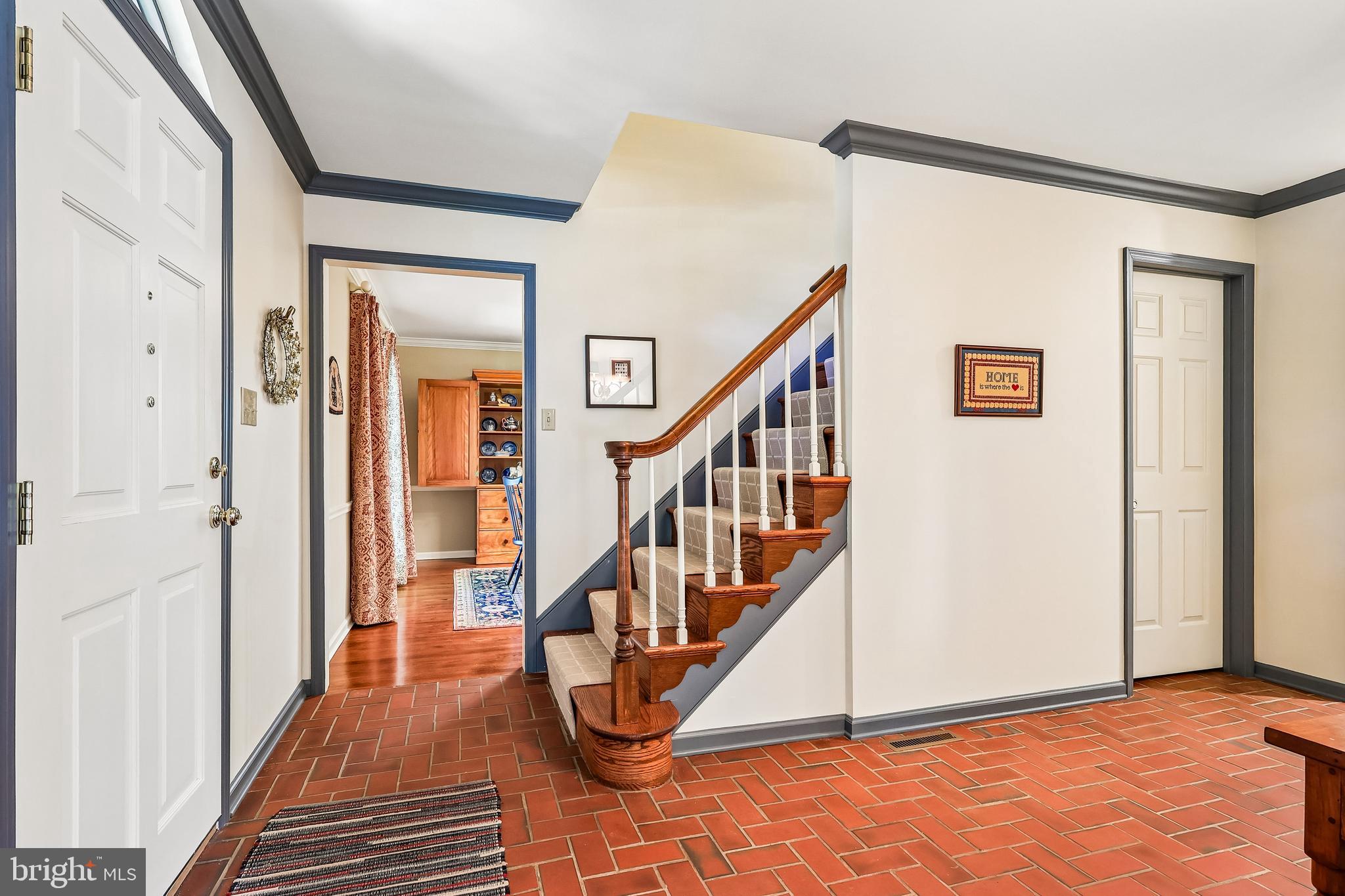 104 Somerset Road Wilmington, DE 19803 - Photo 6 of 75 Oak staircase leading to 4 spacious bedrooms.