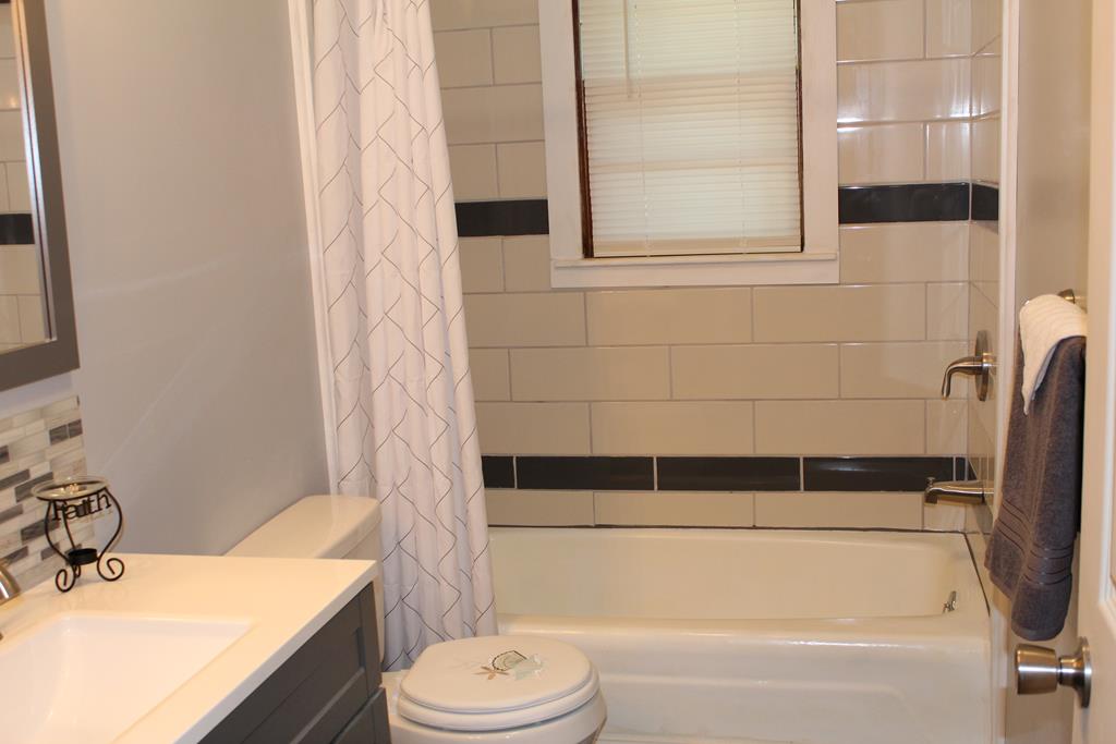 27 Mount Olivet Road Fries, VA 24330 - Photo 18 of 31 Gallery Image 18