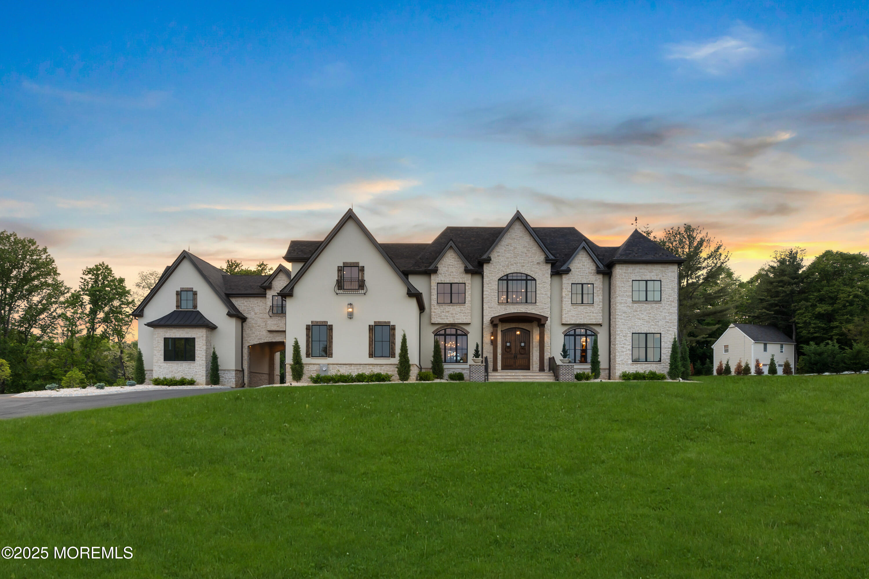 1 Preakness Way Colts Neck, NJ 07722 - Photo 5 of 85 1PreaknessWy-70