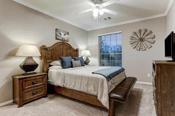 $5,350 | 1214 Peregrine Drive, Friendswood, TX 77546