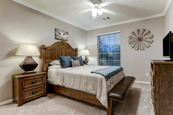 $5,350 | 1214 Peregrine Drive, Friendswood, TX 77546