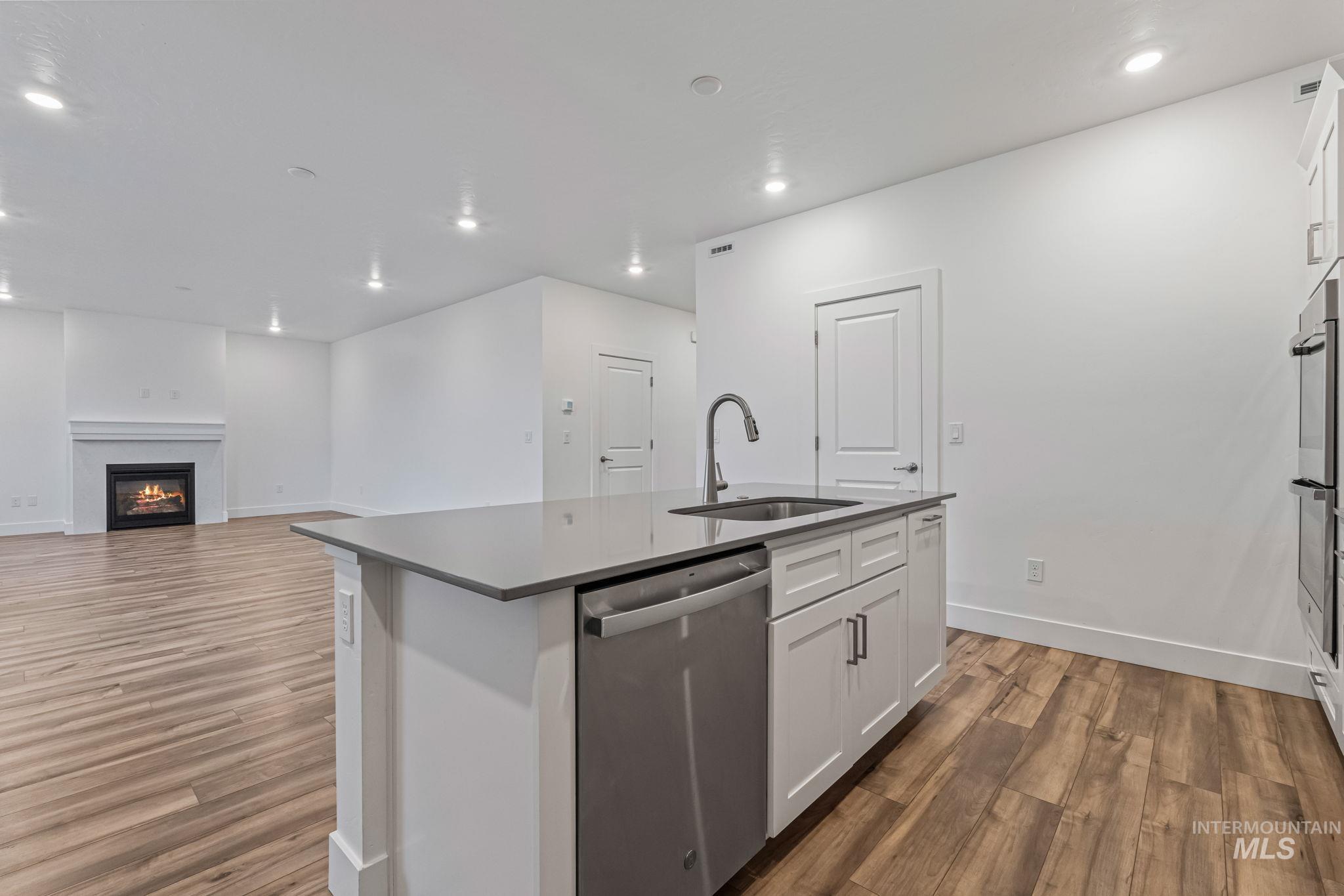 14370 Fractus Drive Caldwell, ID 83607 - Photo 9 of 42