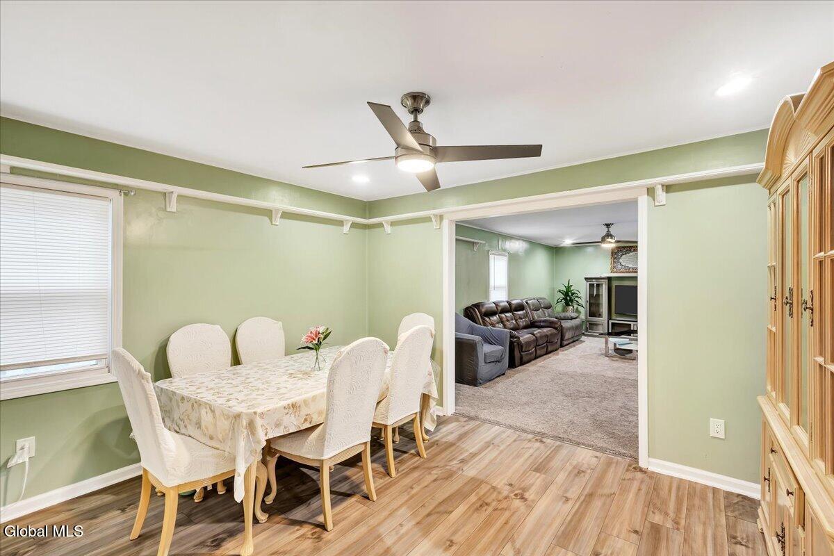 126 Osborne Road Colonie, NY 12205 - Photo 17 of 42 17-126 Osborne Rd-17