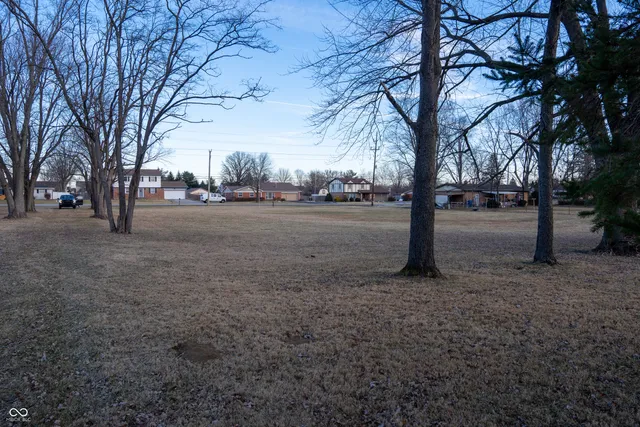 $1,200,000 | 8121 East Edgewood Avenue, Indianapolis, IN 46259