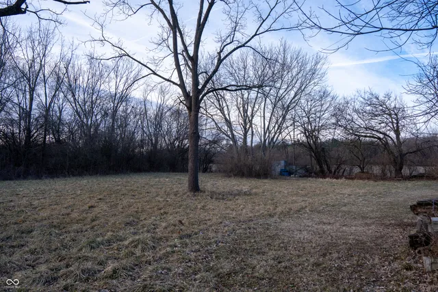 $1,200,000 | 8121 East Edgewood Avenue, Indianapolis, IN 46259