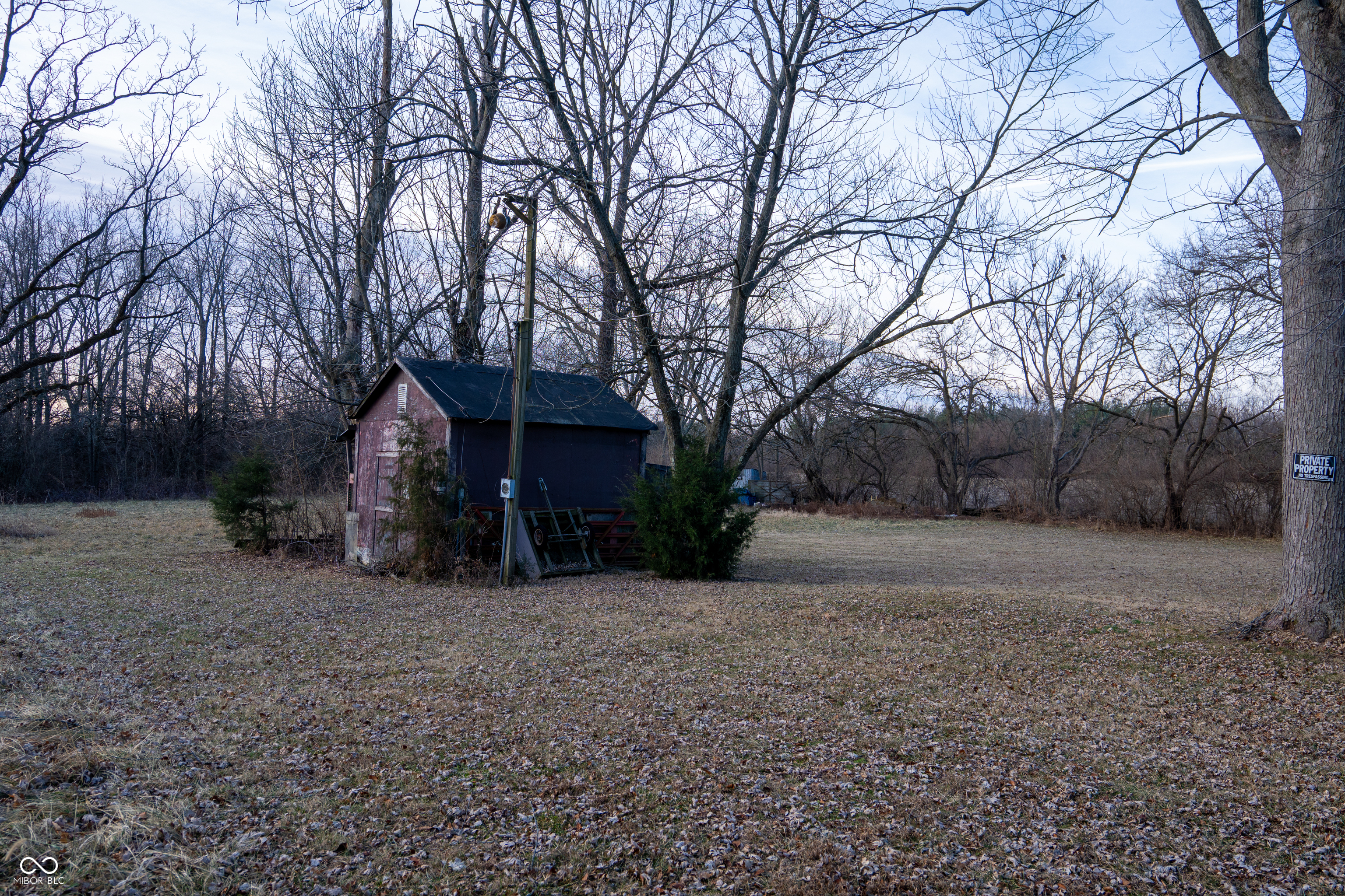 8121 East Edgewood Avenue Indianapolis, IN 46259 - Photo 4 of 11