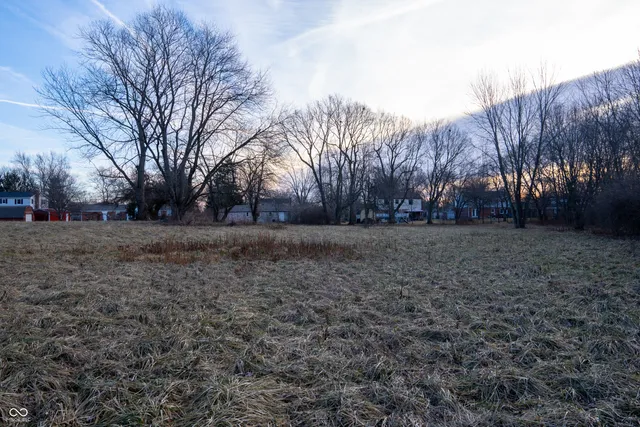 $1,200,000 | 8121 East Edgewood Avenue, Indianapolis, IN 46259