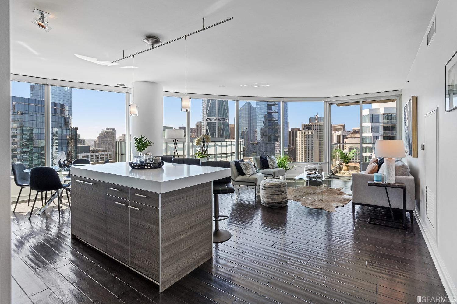 Residence 40E is a custom designed home sitting high up on one of the penthouse level floors.