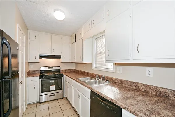 $1,750 | Undisclosed Address, Conyers, GA 30013