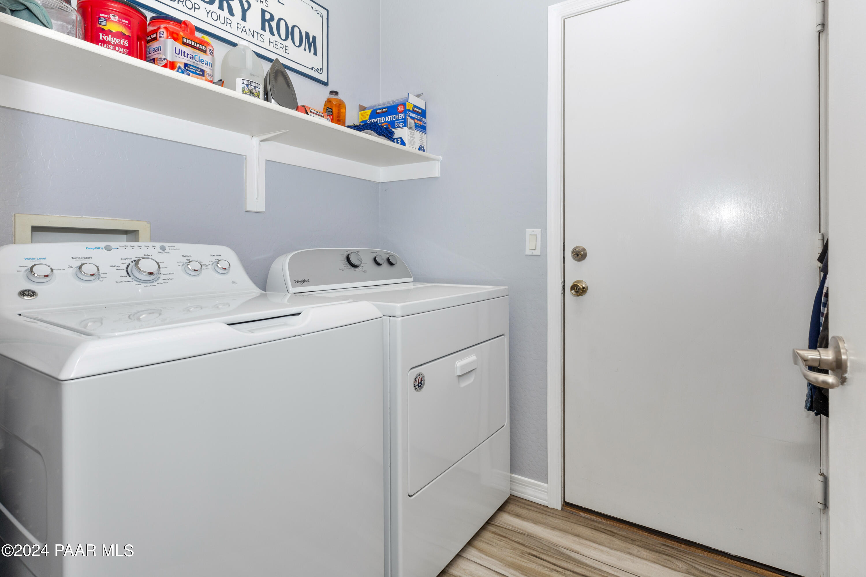 7753 Melody Ranch Road Prescott Valley, AZ 86315 - Photo 20 of 42 a utility room with dryer and washer