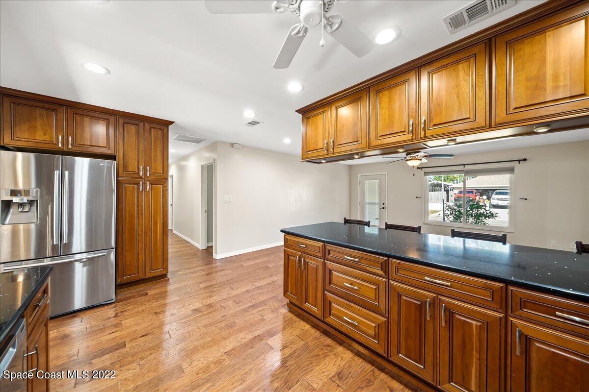 5173 Holden Road Cocoa, FL 32927 - Photo 12 of 35 Kitchen 6