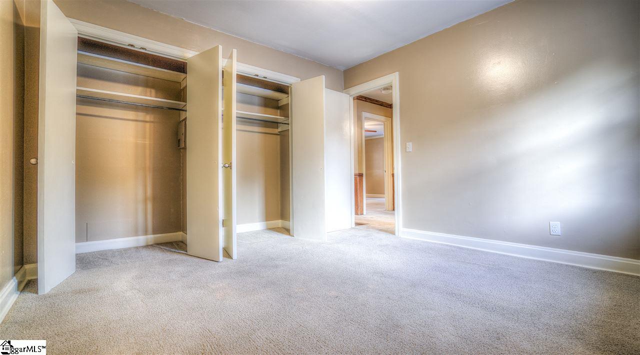2305 East Lee Road Taylors, SC 29687 - Photo 14 of 27 Gallery Image 14