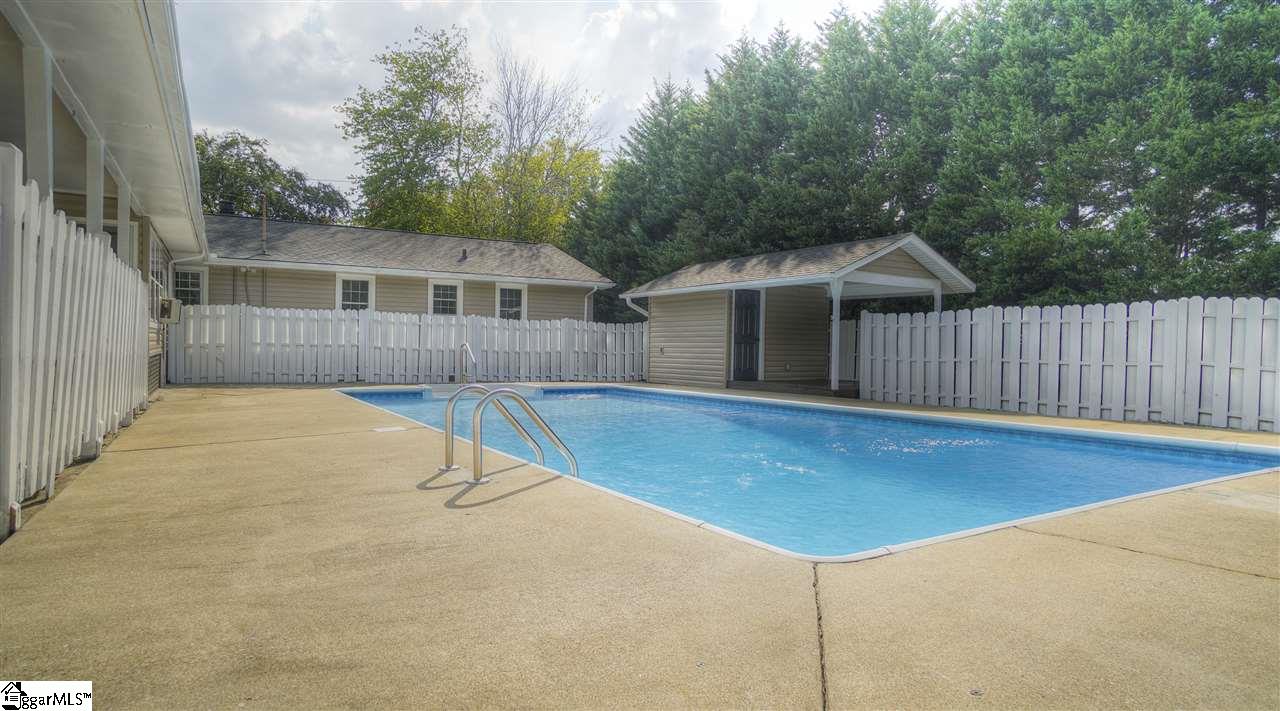 2305 East Lee Road Taylors, SC 29687 - Photo 18 of 27 South Carolina living at its best … pooltime!