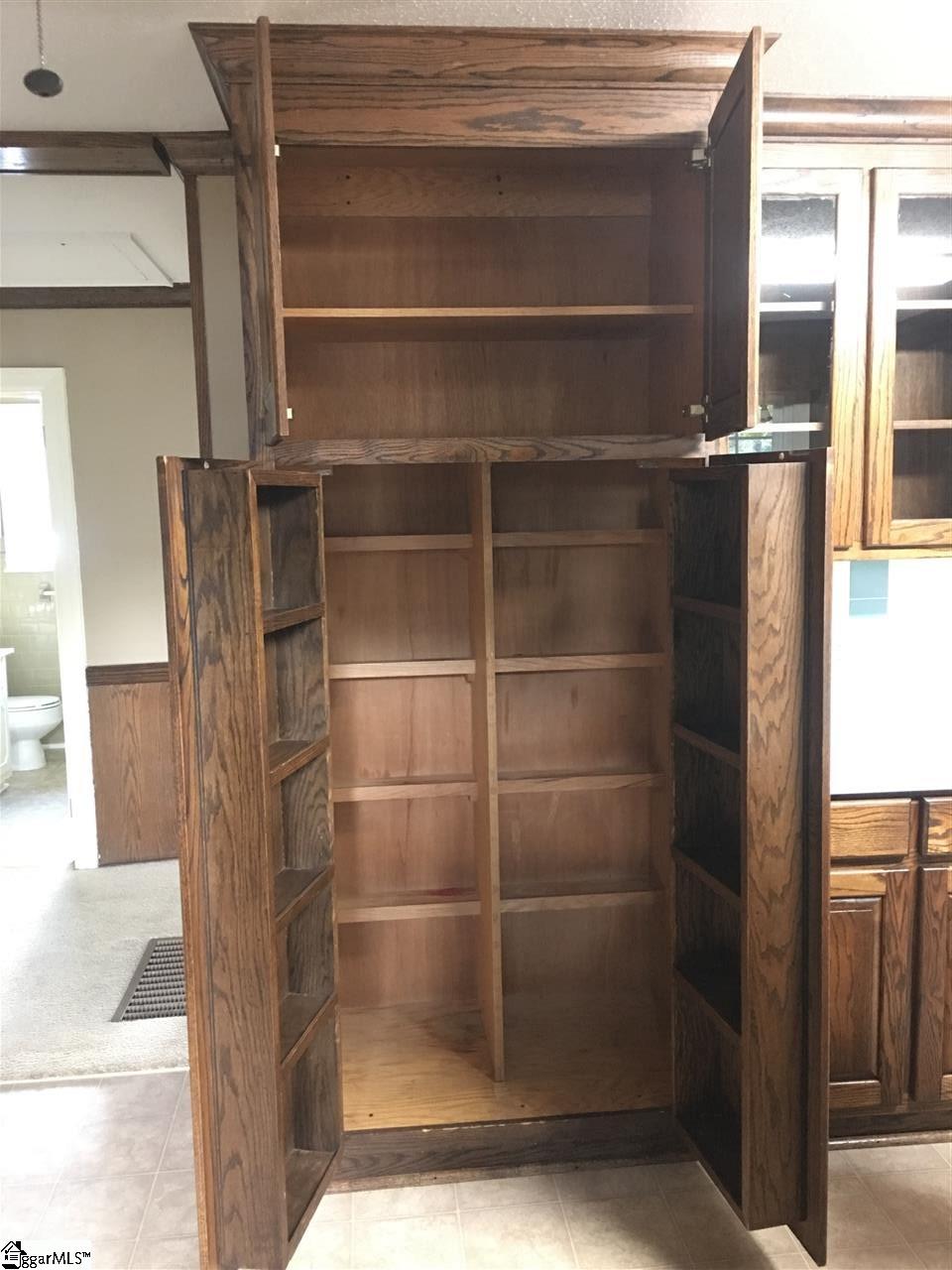 2305 East Lee Road Taylors, SC 29687 - Photo 8 of 27 A chefs pantry awaits.