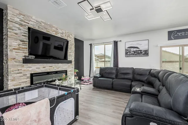 $435,000 | 21561 West Ashleigh Marie Drive, Buckeye, AZ 85326