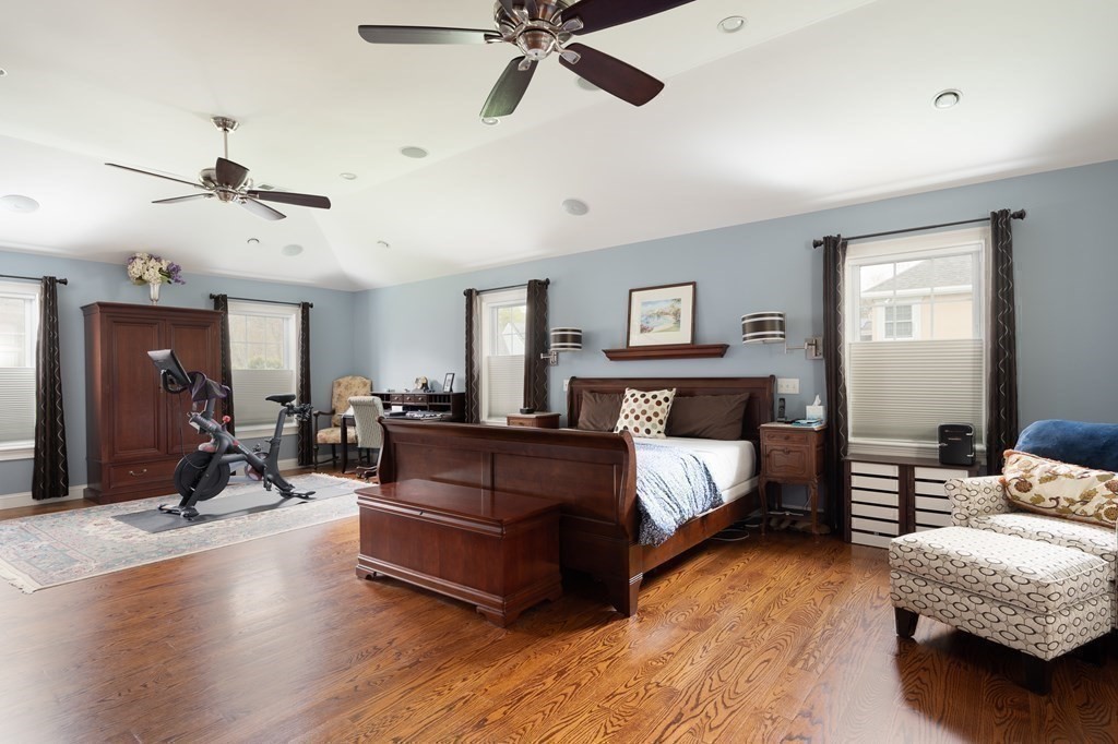 55 Magnolia Way Canton, MA 02021 - Photo 11 of 37