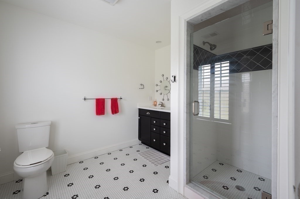 55 Magnolia Way Canton, MA 02021 - Photo 20 of 37