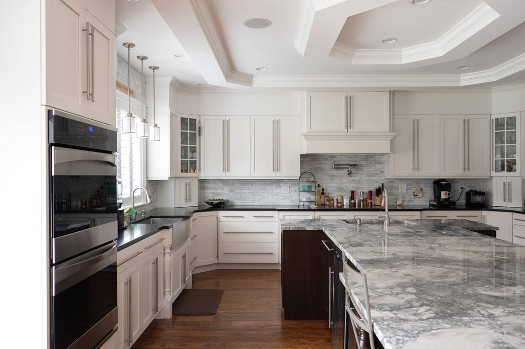 55 Magnolia Way Canton, MA 02021 - Photo 4 of 37