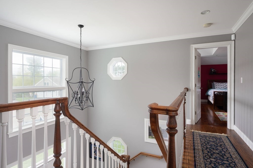 55 Magnolia Way Canton, MA 02021 - Photo 10 of 37