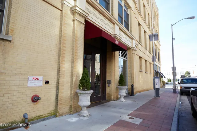 $3,800 | 300 Emory Street, Unit PH503, Asbury Park, NJ 07712