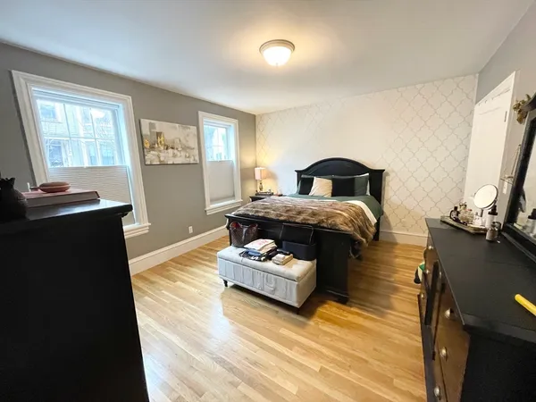 $5,200 | 27-29 Telegraph Street, Unit STREET, Boston, MA 02127