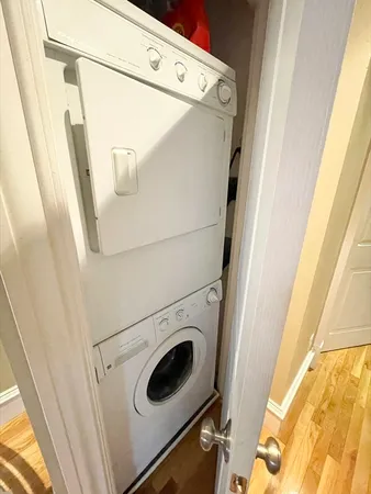 $5,200 | 27-29 Telegraph Street, Unit STREET, Boston, MA 02127