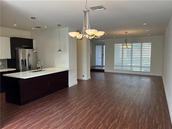$4,250 | 6326 Northwest 105th Place, Doral, FL 33178