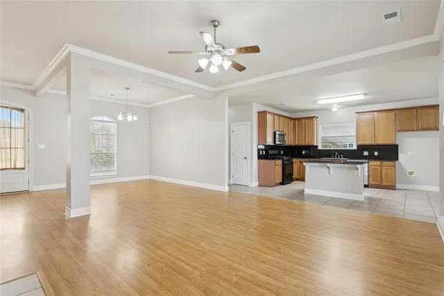 $299,000 | 669 Lake Iberville Court, Ponchatoula, LA 70454