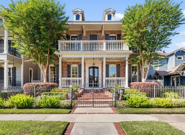 $1,825,000 | 1639 Arlington Street, Houston, TX 77008