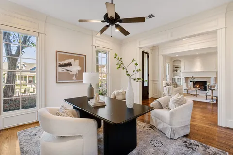$1,825,000 | 1639 Arlington Street, Houston, TX 77008