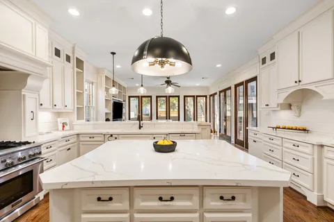 $1,825,000 | 1639 Arlington Street, Houston, TX 77008