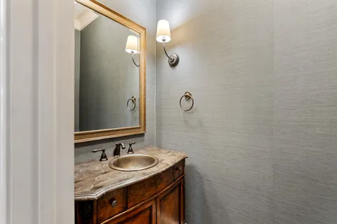 $1,825,000 | 1639 Arlington Street, Houston, TX 77008