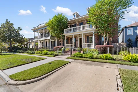 $1,825,000 | 1639 Arlington Street, Houston, TX 77008