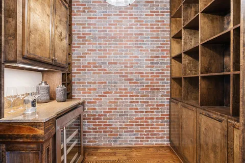 $1,825,000 | 1639 Arlington Street, Houston, TX 77008