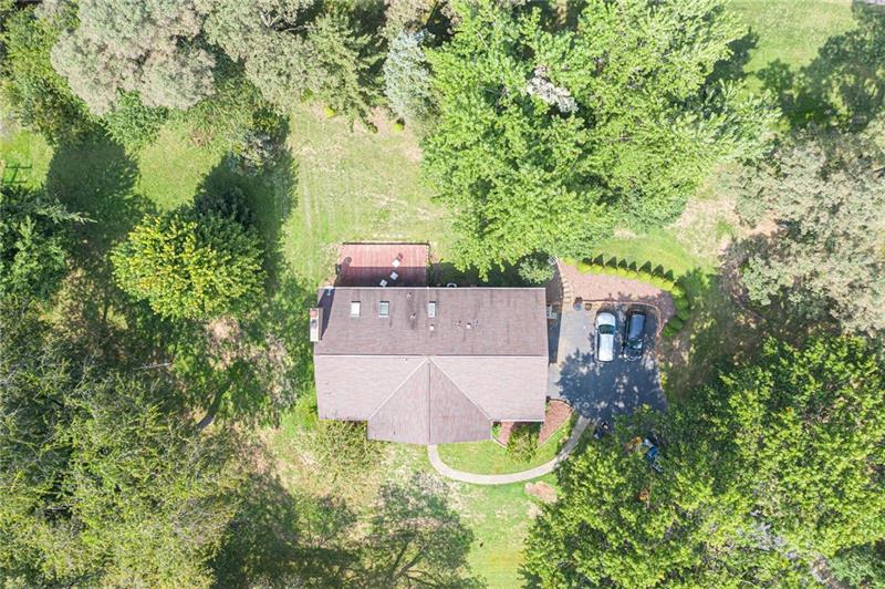 221 Baintree Road Coraopolis, PA 15108 - Photo 24 of 25 Gallery Image 24