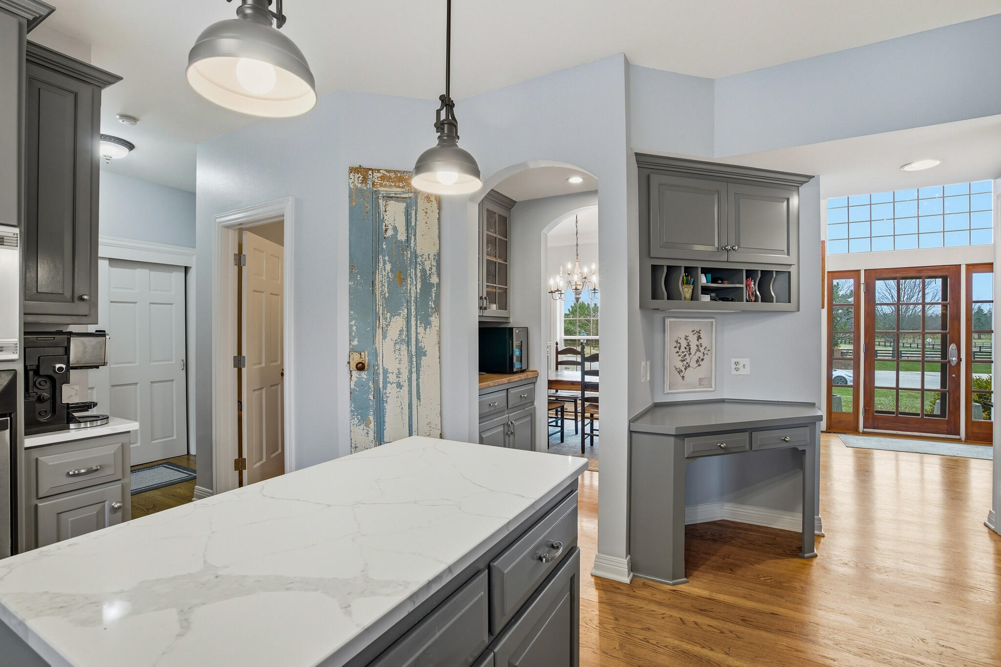 W291-n3363 Summerhill Road Delafield, WI 53072 - Photo 11 of 36 Kitchen desk