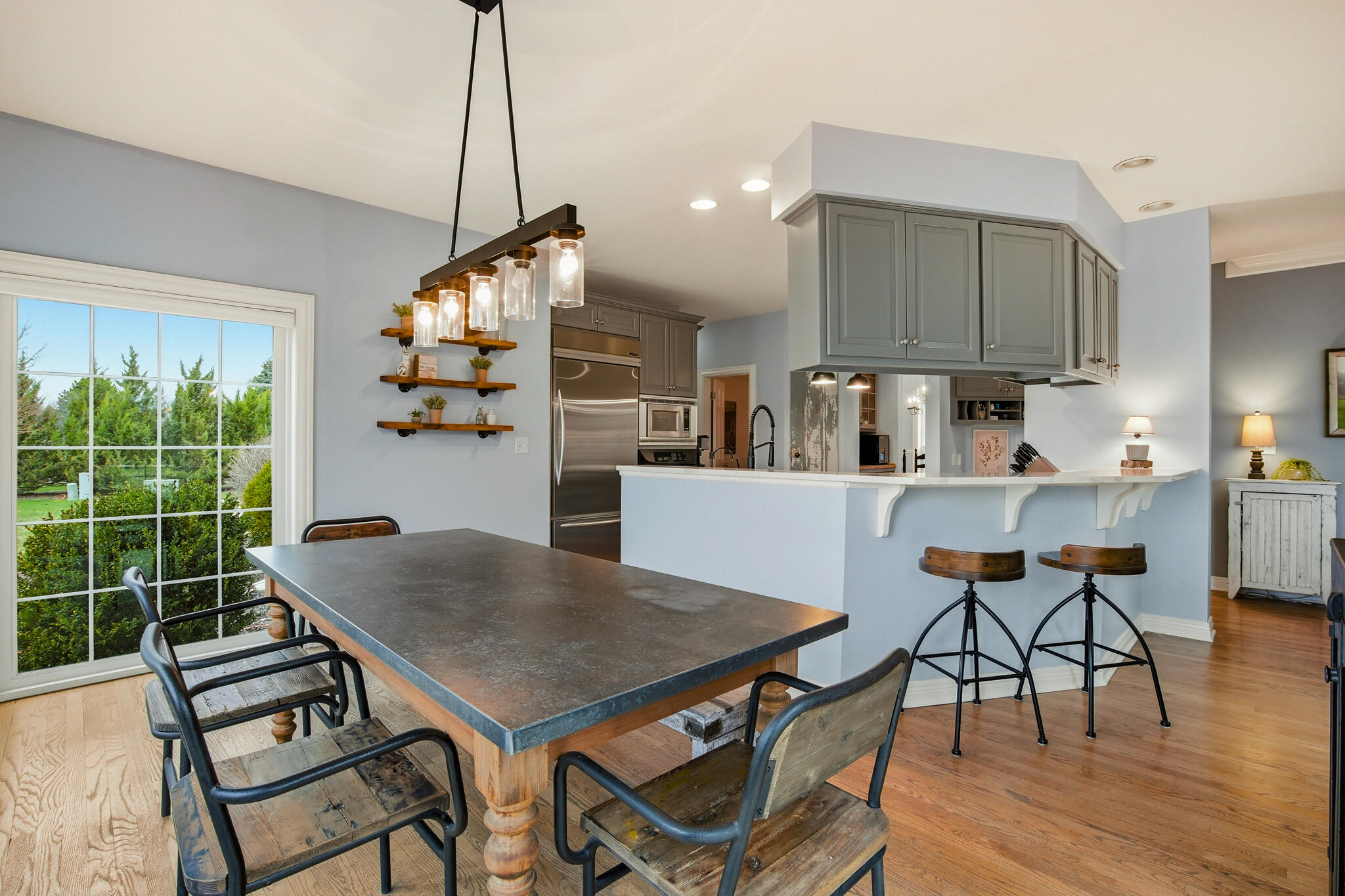 W291-n3363 Summerhill Road Delafield, WI 53072 - Photo 12 of 36 Kitchen dining