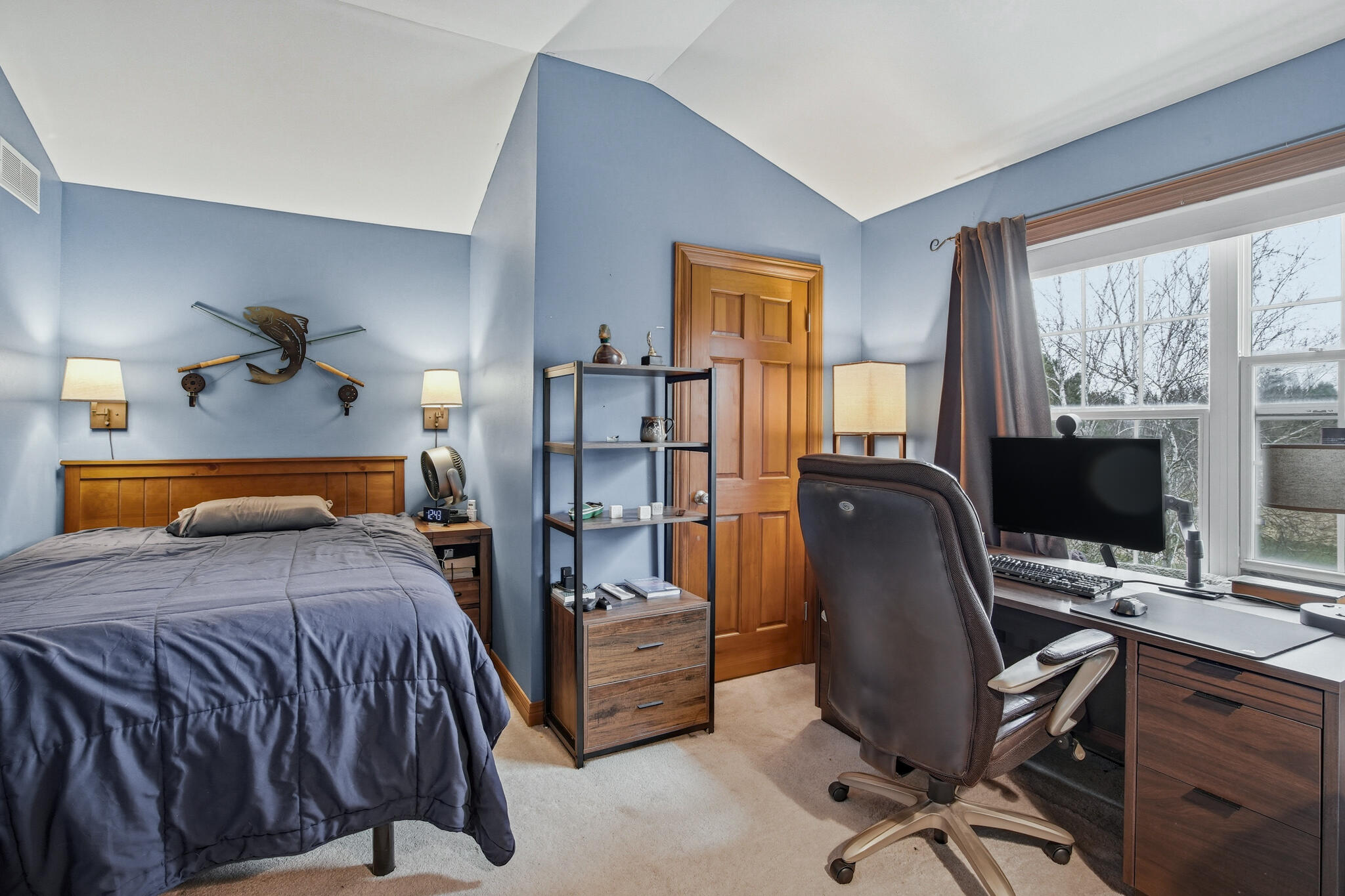 W291-n3363 Summerhill Road Delafield, WI 53072 - Photo 24 of 36 Bed 2