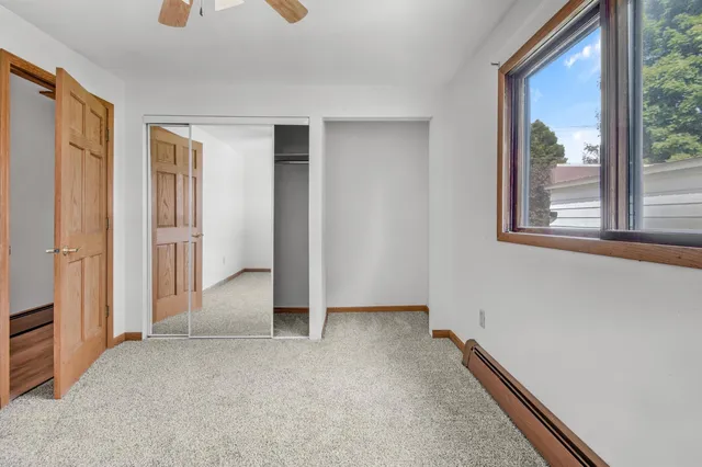 $224,900 | 2813 Minnesota Street, Marinette, WI 54143