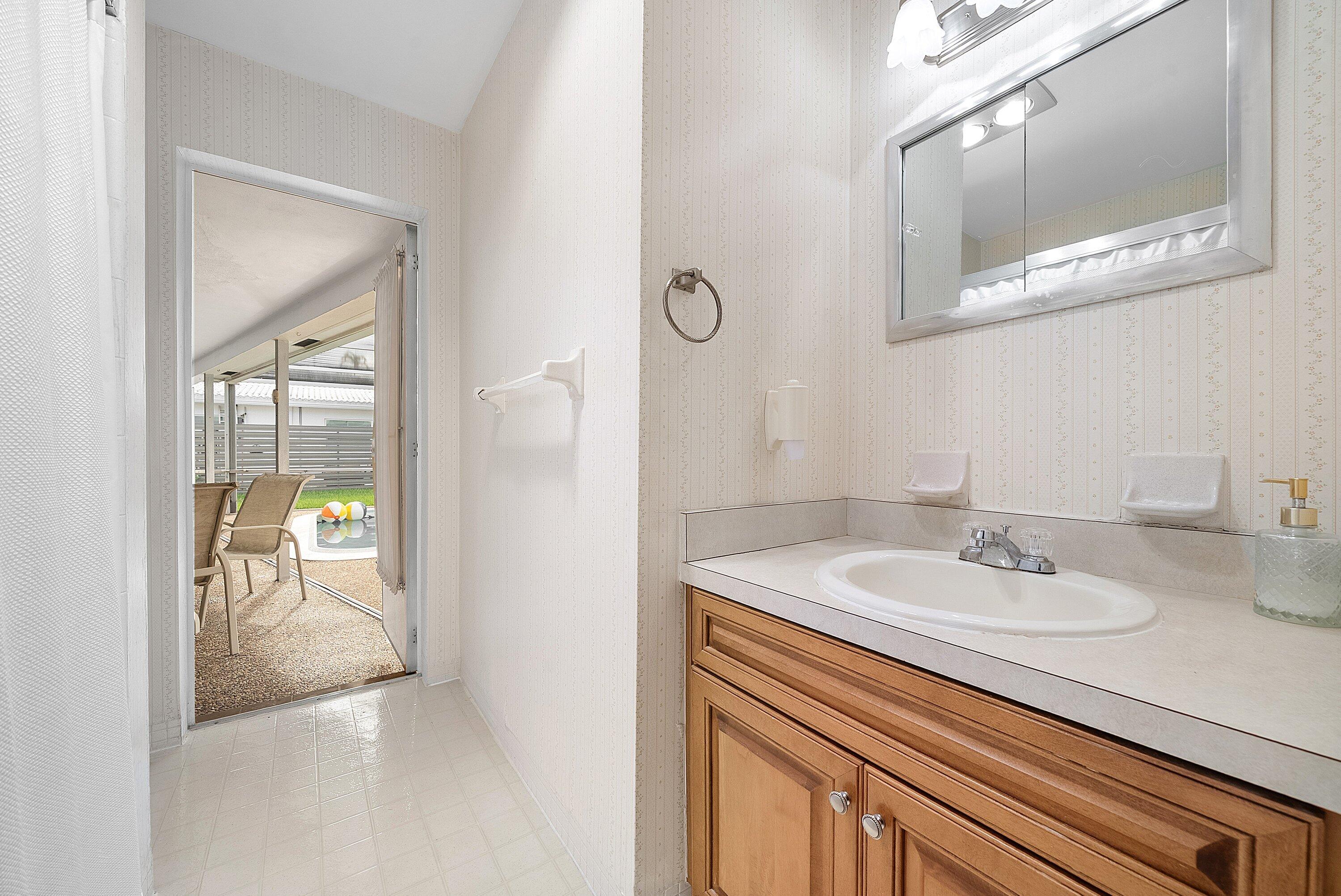 1060 Northwest 9th Street Boca Raton, FL 33486 - Photo 24 of 53 024-1060Northwest9thStreet-BocaRaton-FL-