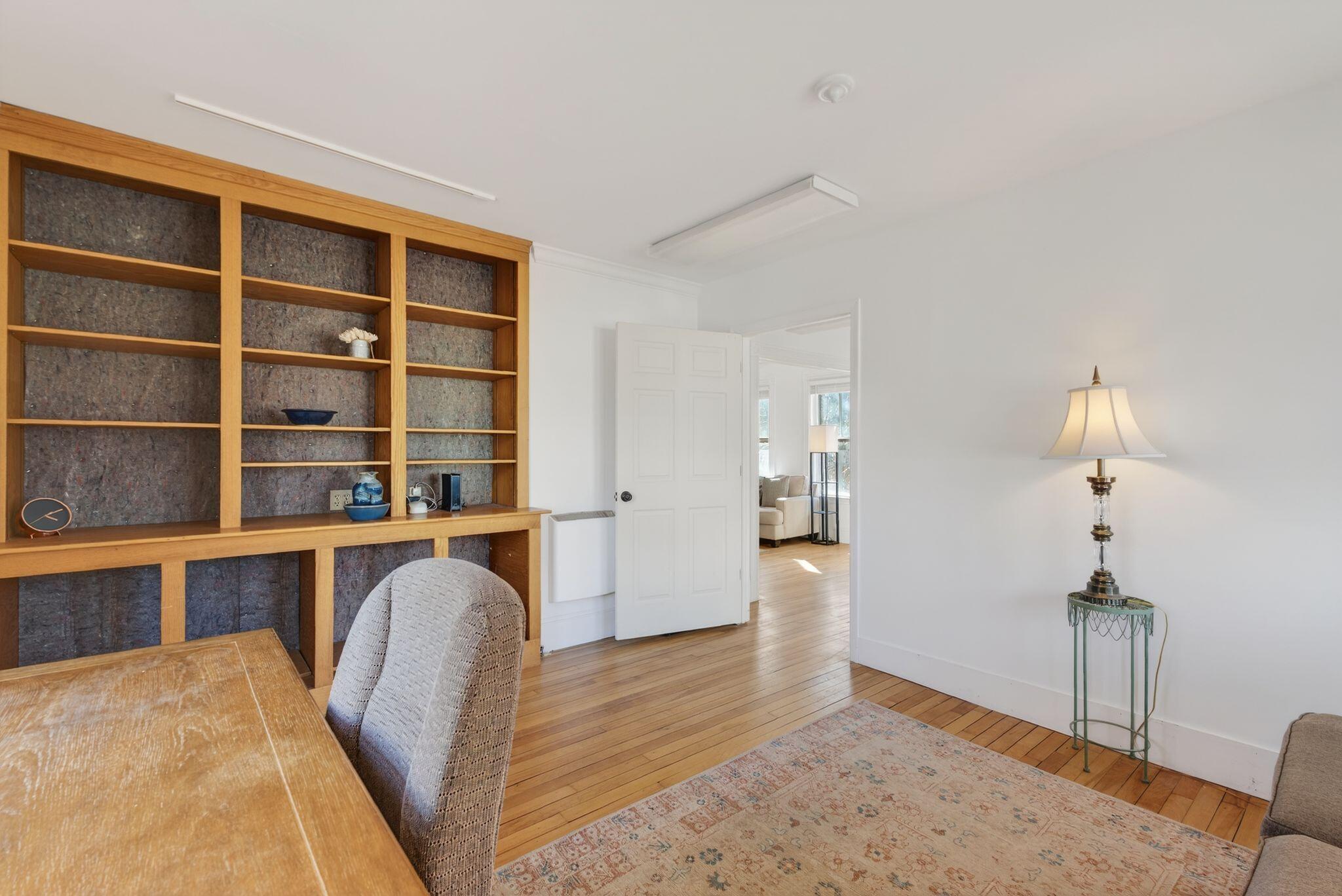 133 Gray Road Falmouth, ME 04105 - Photo 11 of 46 11_DSC02523