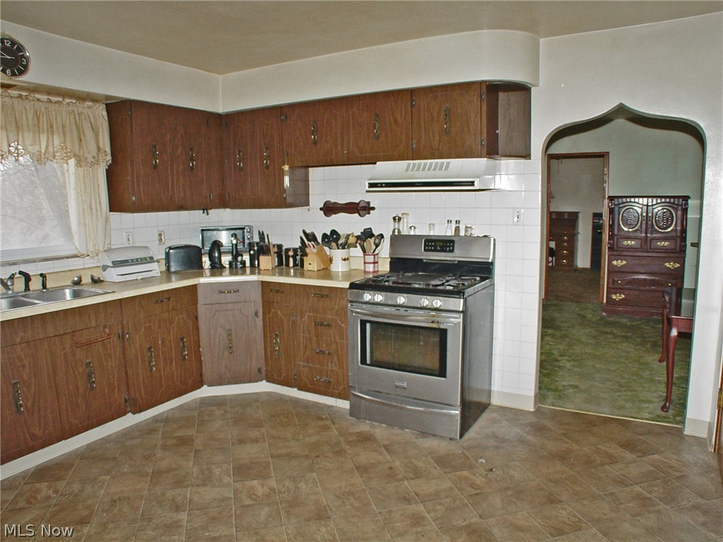 79 Culler Road Weirton, WV 26062 - Photo 7 of 16