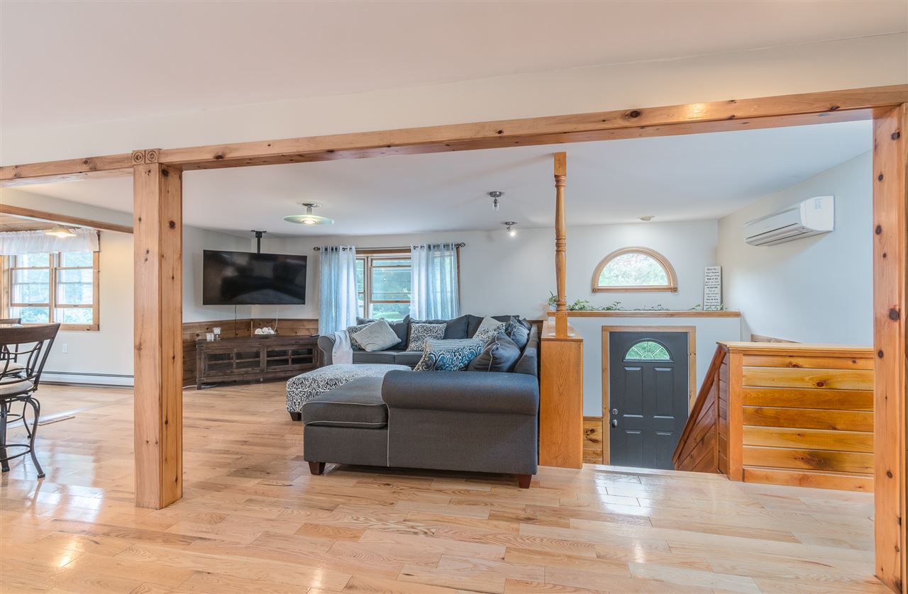 32 Balcom Road Pelham, NH 03076 - Photo 14 of 38
